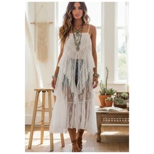 Promesa White Layered Lace High Low Top